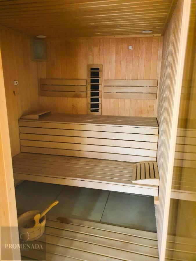 Ace Aparthotel Pool & Spa Mamaia Nord Năvodari Esterno foto
