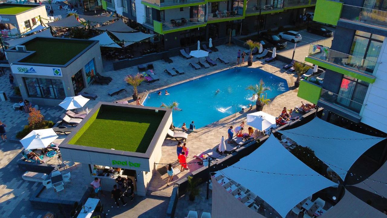 Ace Aparthotel Pool & Spa Mamaia Nord Năvodari Esterno foto