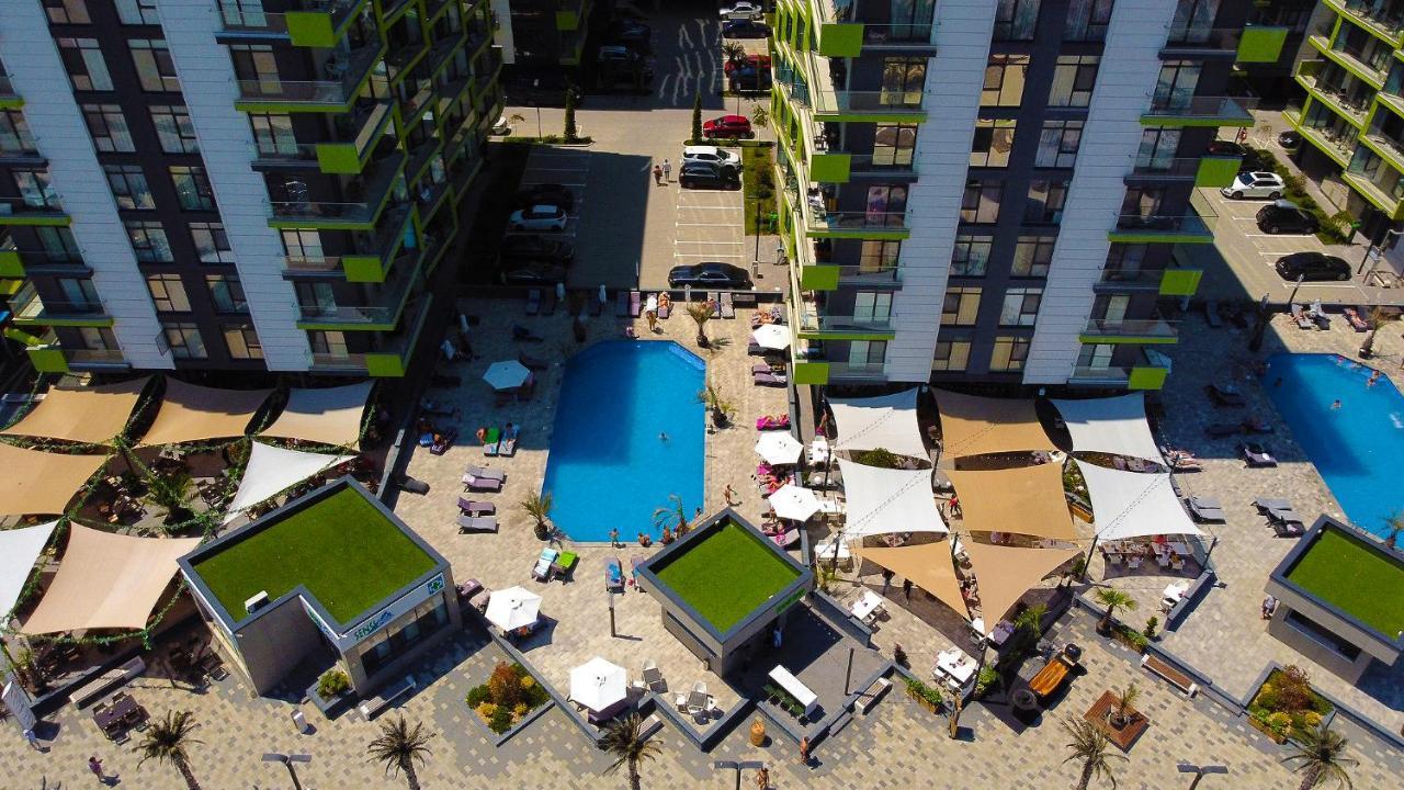 Ace Aparthotel Pool & Spa Mamaia Nord Năvodari Esterno foto